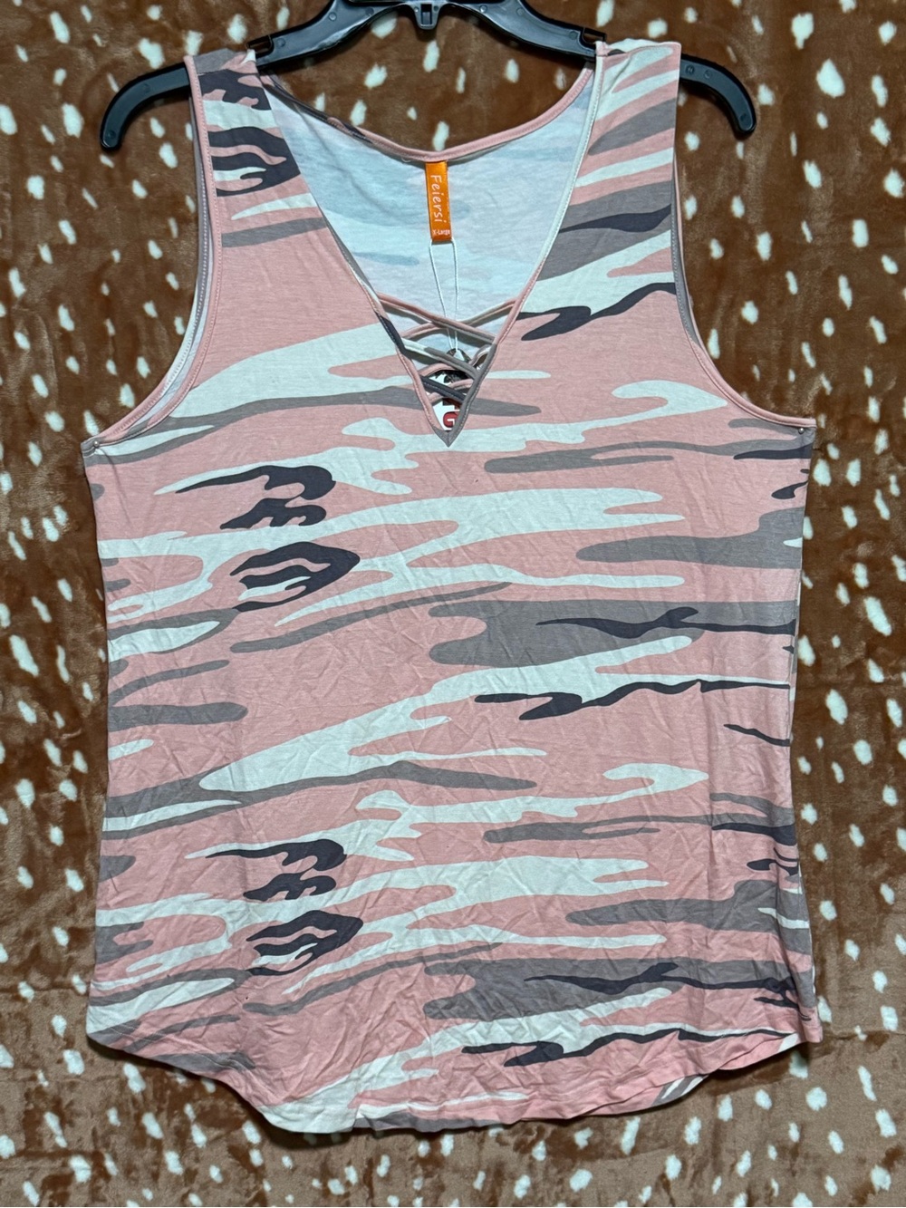 Camo Lace-Up V-Neck Tank Top - Pink